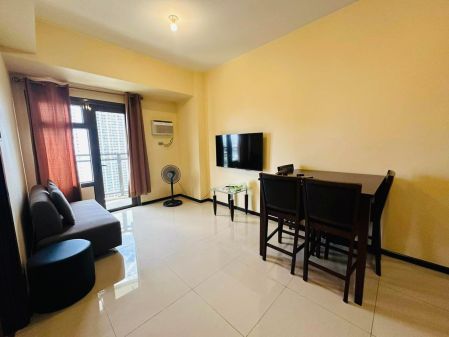 Fully Furnished 1BR for Rent in The Radiance Manila Bay Pasay