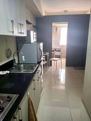 Furnished 1 Bedroom in Green Residences beside La salle Taft