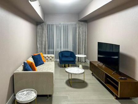 For Rent 1BR Unit in The Proscenium Rockwell Makati