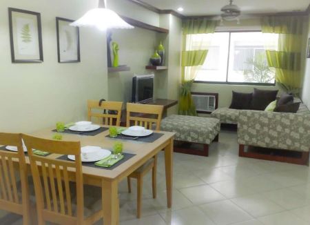Fully Furnished 2 Bedrooms for rent in Palm Tower