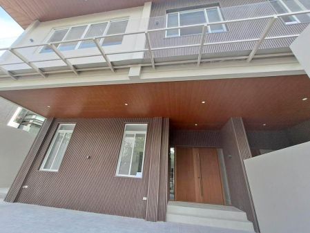 Unfurnished 4 Bedroom Two Storey Duplex in Bel Air Village