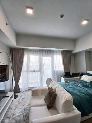Fully Furnished Studio Unit at Uptown Arts Residence for Rent