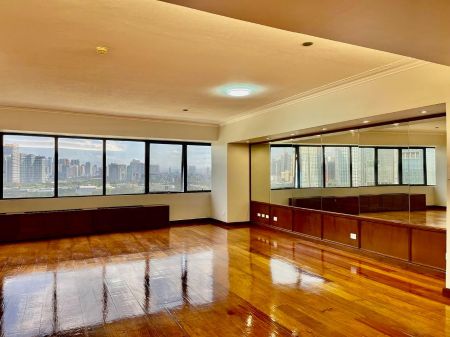 Semi Furnished 3BR for Rent at Pacific Plaza Makati 
