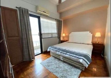 Stunning 1 Bedroom Fully Furnished Unit at Bsa Suites