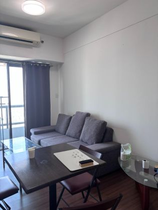 1 Bedroom Furnished for Rent at Shang Salcedo Place