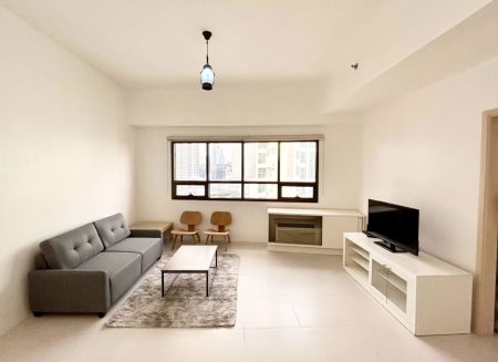 2BR for Rent at Icon Residences Lower Penthouse 