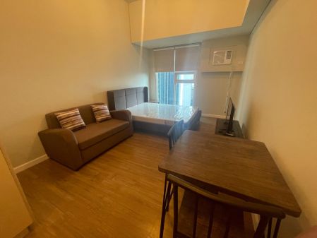 Fully Furnished Studio Unit at Kroma Tower for Rent