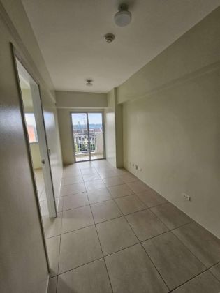 Newly Renovated 1BR Unit at Avida Towers Cloverleaf for Rent