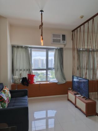 Fully Furnished 1 Bedroom Unit at the Levels for Rent