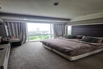 Fully Furnished 2 Bedroom Unit at 8 Forbestown Road for Rent