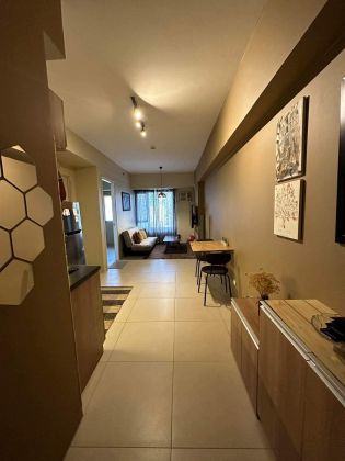 Fully Furnished 1 Bedroom Unit in Avida Towers Centera