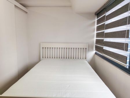 1BR Unit in the Rise Makati for Rent