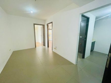 Unfurnished 2 Bedroom Unit for Rent in Portovita Towers