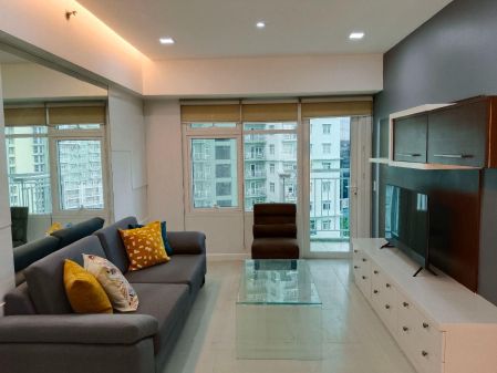 1BR for Rent at Red Oak Two Serendra 