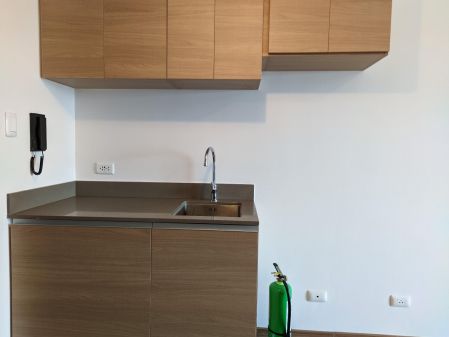 Unfurnished 1 Bedroom Unit for Rent at the Rise Makati