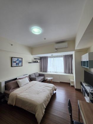 Fully Furnished Studio Unit at Shang Salcedo Place for Rent