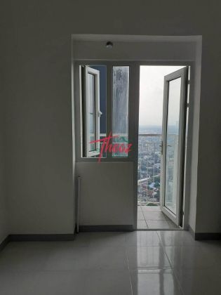 Brand New Studio Unit Victoria Sports Tower for Lease