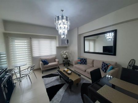 Fully Furnished 1 Bedroom Unit at Manhattan Plaza for Rent