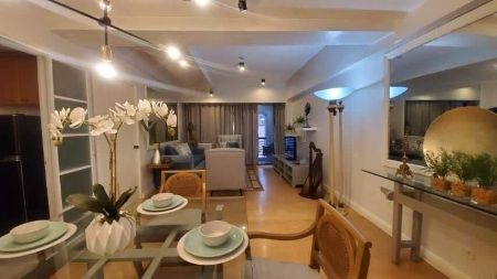 1 Bedroom Penthouse Unit.in Greenbelt Rossendale