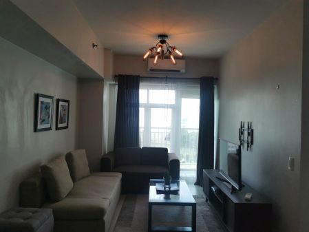 Red Oak Tower Two Serendra 2 Bedroom with Balcony Parking