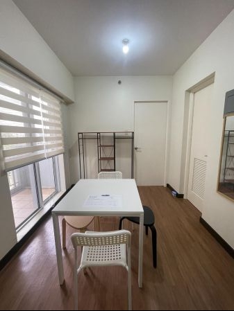Satori Residences 1 Bedroom with Parking for Rent
