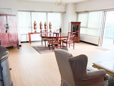 2 Bedroom Condo for Rent in The Residences at Greenbelt Makati