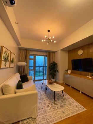 Fully Furnished 2 Bedroom Corner Unit in Park Triangle Residences