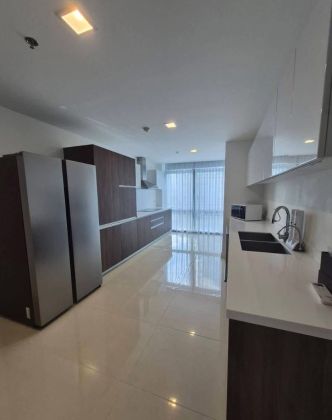 Spacious 4BR Villa with Long Balcony at West Gallery Place