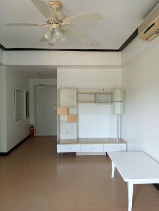Pleasing Two Bedroom Condo at Vivant Flats for Rent