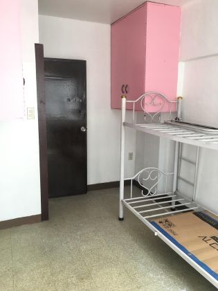 Ladies Solo Room with WIFI near Cordillera and Banawe St E Rod