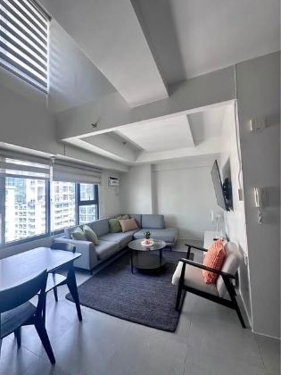 1 Bedroom Loft Furnished For Rent in The Fort Residences