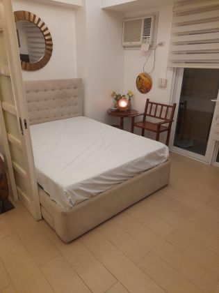 Fully Furnished Studio Unit at Venice Residences for Rent