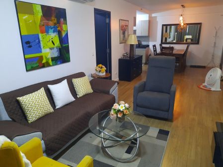 For Rent 1BR Fully Furnished Unit in Two Serendra Sequioa