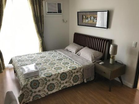Fully Furnished Studio Unit at Solinea for Rent