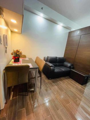 Fully Furnished 1 Bedroom for Rent at Air Residences Makati 