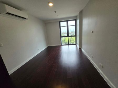 Fully Furnished 1 Bedroom Unit at Arbor Lanes for Rent