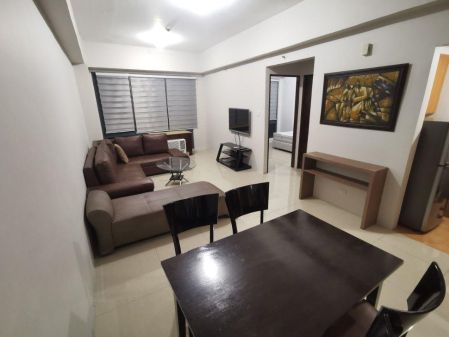 For Lease Fully Furnished 1 Bedroom in Eastwood Parkview 1