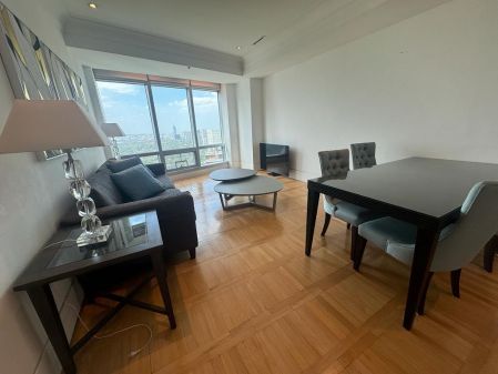 Fully Furnished 2BR for Rent in One McKinley Place Taguig