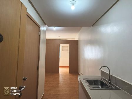 Unfurnished Studio Unit at Trees Residences for Rent