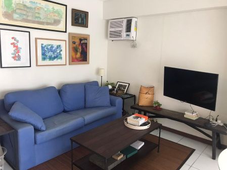 Fully Furnished 2BR Unit at The Columns Ayala Avenue for Rent