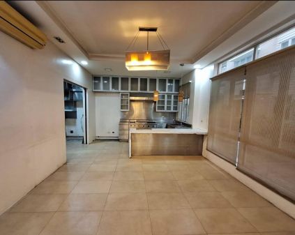 5 Bedroom New Manila Townhouse for Lease