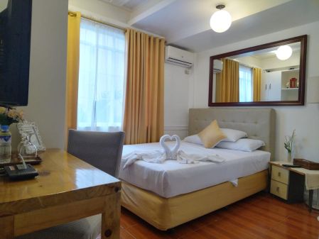Fully Furnished 1 Bedroom Unit for Rent in Makati Riverside