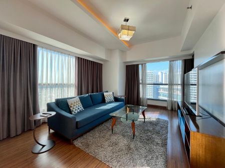 1BR Condo for Rent in Shang Salcedo Place Bel Air Makati