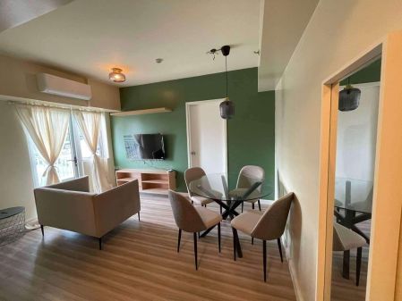 Fully Furnished 1 Bedroom Unit at Avida Towers Vireo for Rent