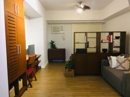 Fully Furnished Studio in Two Maridien Taguig