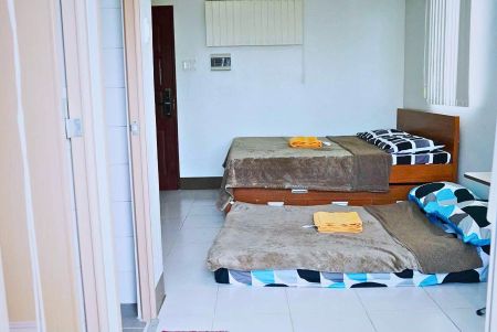 Fully Furnished Studio Unit at La Guardia Flats for Rent