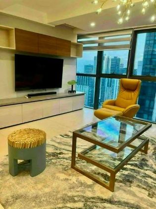 Fully Furnished 3 Bedroom Unit at Uptown Ritz for Rent