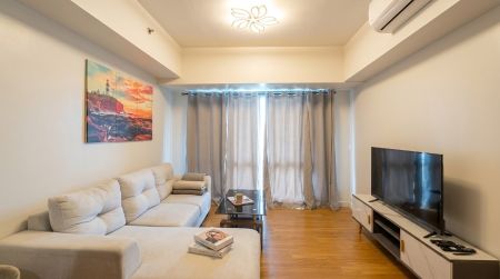 3BR Fully Furnished Condo with Balcony at Solstice Tower 1