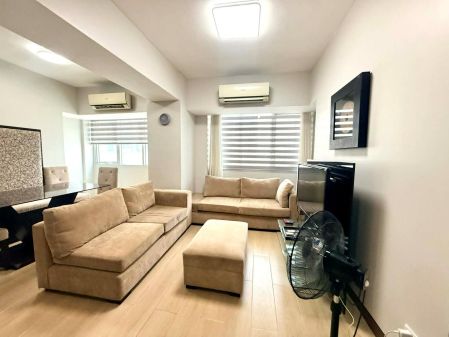 Eastwood Le Grand 2 bedroom for rent furnished