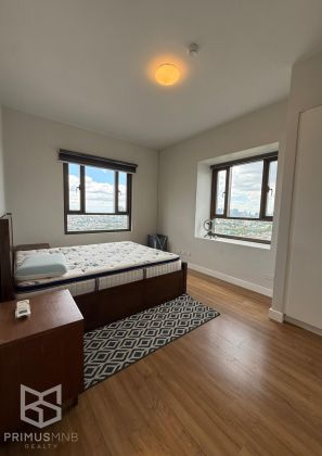 FOR LEASE  2 BR Condo Unit at The Arton Rockwell